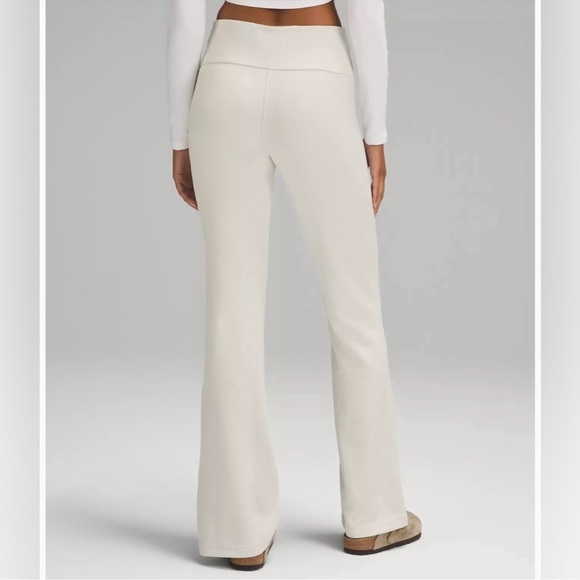 Lululemon Brushed Softstreme Ribbed Zip Flared Pant 32.5" Inseam in Bone Size 0 - Picture 4 of 15